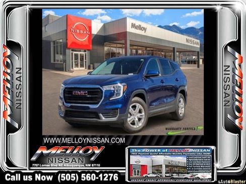 Used 2022 GMC Terrain SLE w/ LPO, Cargo Package image 1