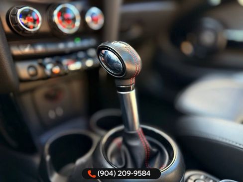 Used 2019 MINI Cooper S w/ Premium Package image 26