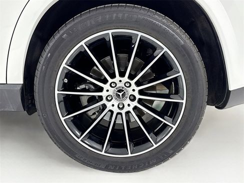 Used 2023 Mercedes-Benz GLE 450 4MATIC image 32