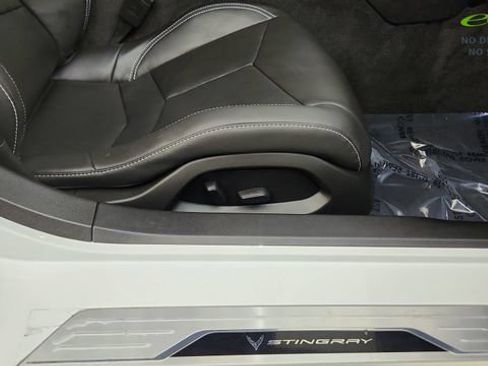 Used 2026 Chevrolet Corvette Stingray Coupe w/ 1LT RWD image 23