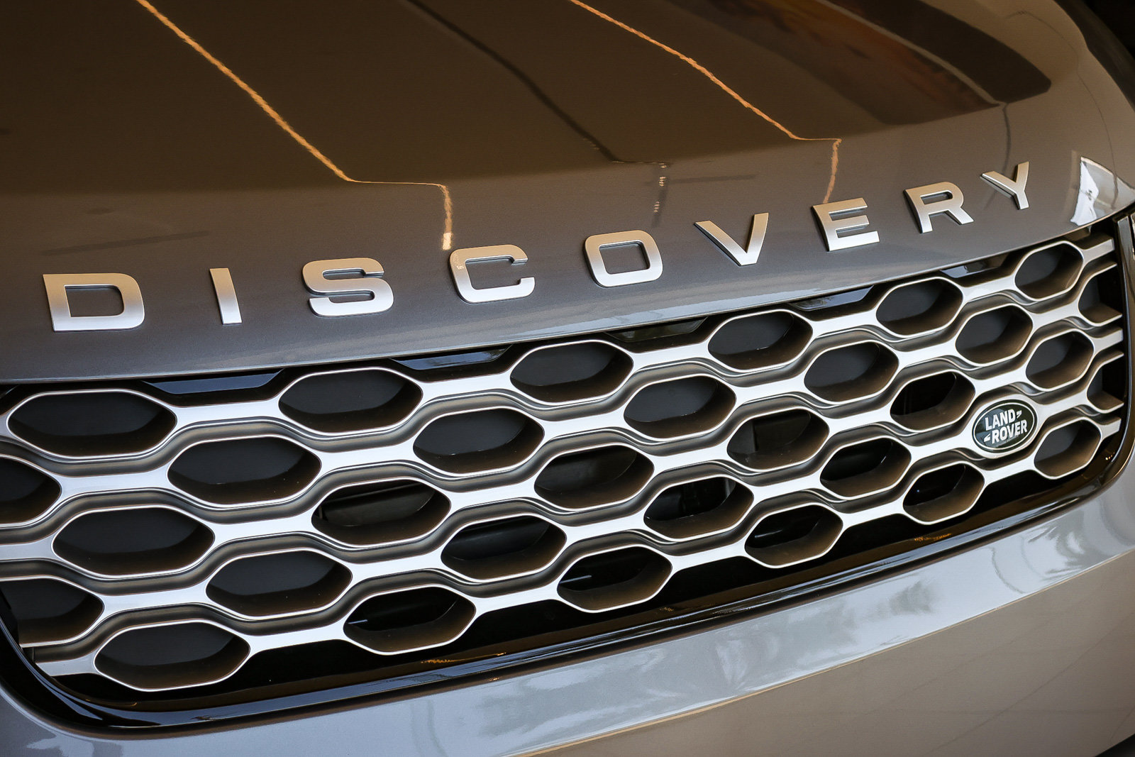 New 2026 Land Rover Discovery S AWD/4WD image 15