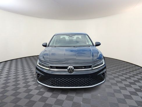 Certified 2026 Volkswagen Jetta SE FWD image 2
