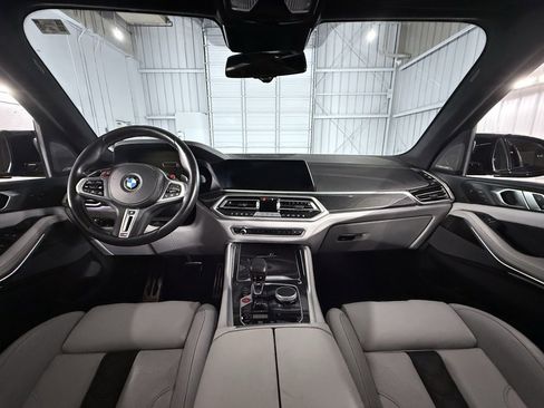 Used 2022 BMW X5 M w/ Competition Package 2 image 49