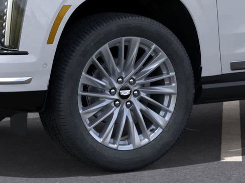 New 2026 Cadillac Escalade Luxury image 9