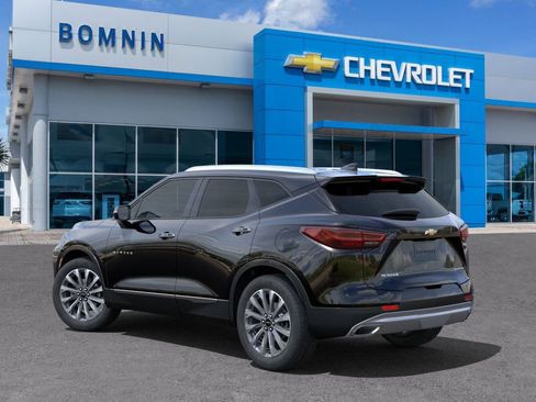New 2025 Chevrolet Blazer Premier w/ Enhanced Convenience Package image 4