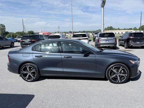 Used 2024 Volvo S60 B5 Core w/ Climate Package FWD image 5