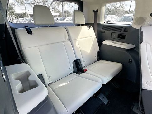 Used 2025 Hyundai Santa Fe Calligraphy image 29