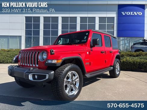 Used 2022 Jeep Wrangler Unlimited Sahara w/ Cold Weather Group AWD/4WD image 1