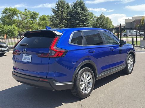 Used 2025 Honda CR-V EX-L image 5