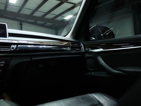 Used 2015 BMW X5 xDrive35i image 37