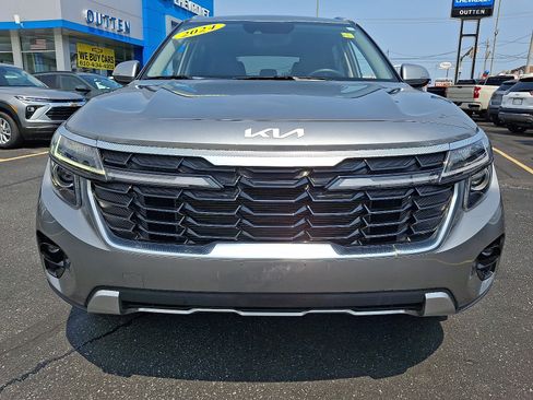 Used 2024 Kia Seltos S AWD/4WD image 8