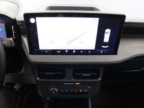 New 2026 Ford Maverick Lobo AWD/4WD image 8