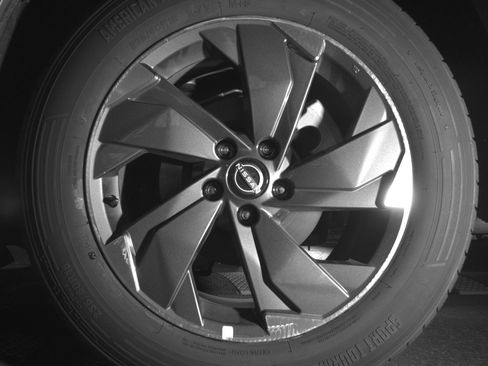 Used 2025 Nissan Rogue SV image 14