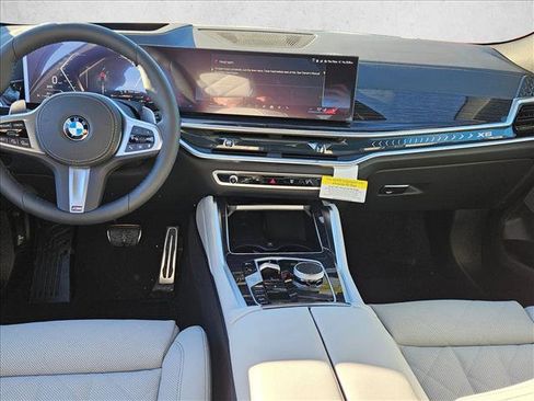 New 2026 BMW X6 xDrive40i w/ Climate Comfort Package image 15
