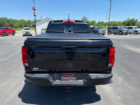 Used 2024 Chevrolet Colorado Z71 w/ Z71 Convenience Package 2 AWD/4WD image 5