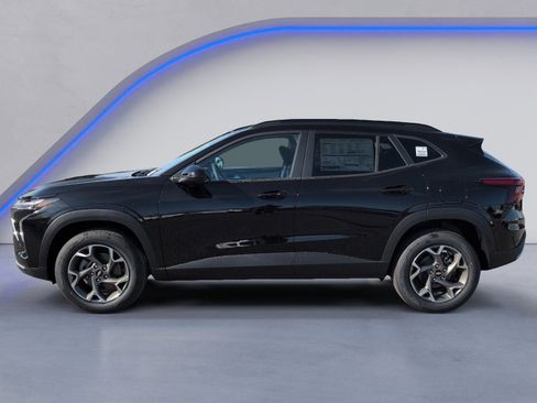 New 2026 Chevrolet Trax LT w/ Driver Confidence Package image 4