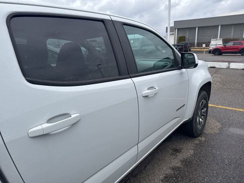 Used 2020 Chevrolet Colorado Z71 image 18