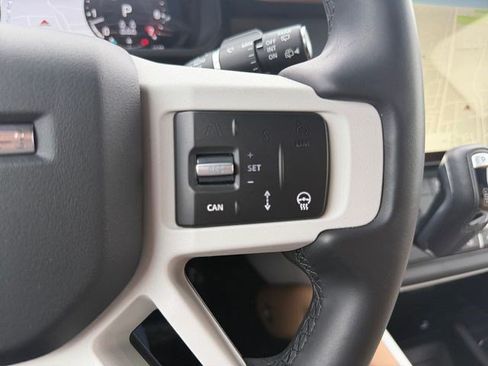 Certified 2026 Land Rover Defender 130 X-Dynamic SE AWD/4WD image 23