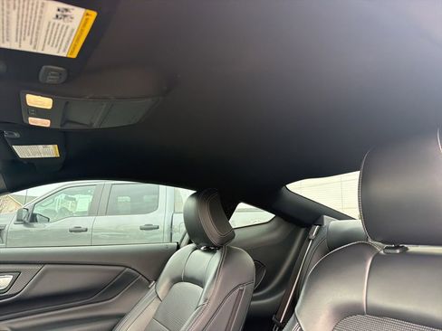 Used 2024 Ford Mustang GT Premium image 6