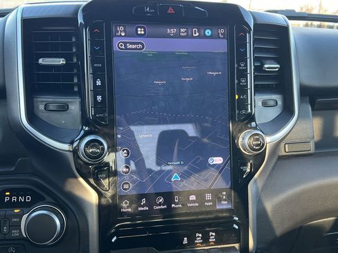 Used 2025 RAM 1500 Big Horn image 6