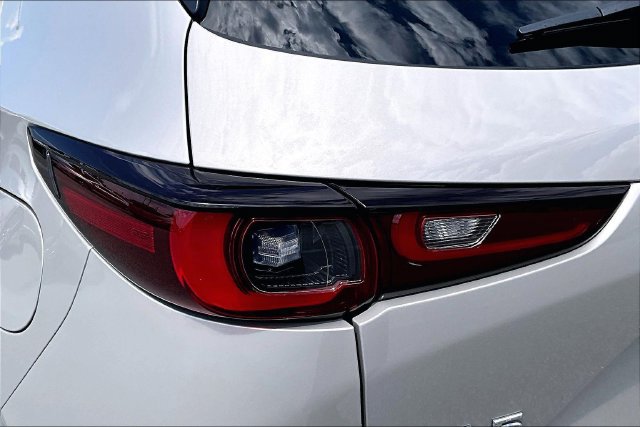 Used 2025 MAZDA CX-5 AWD 2.5 S w/ Preferred Package image 33