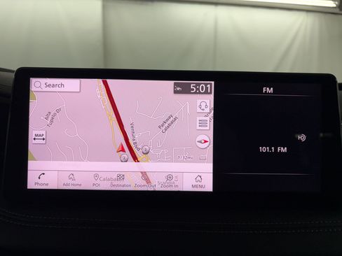 Used 2025 INFINITI QX60 Luxe FWD image 18