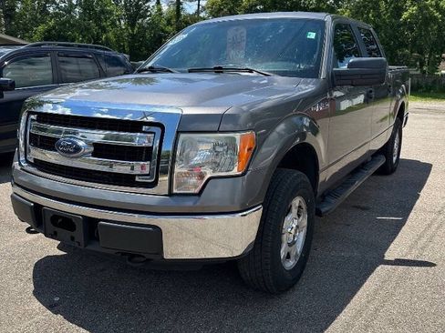 Used 2013 Ford F150 XLT AWD/4WD image 2