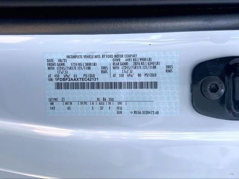 New 2026 Ford F250 XL w/ XL Chrome Package image 12