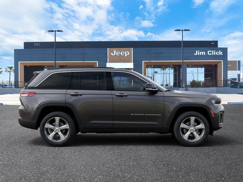 New 2026 Jeep Grand Cherokee Limited w/ Trailer Tow Package RWD image 21