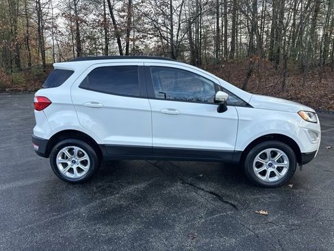 Used 2021 Ford EcoSport SE image 4