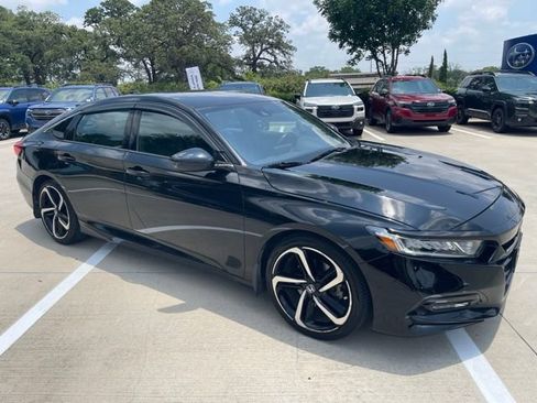 Used 2019 Honda Accord Sport image 1