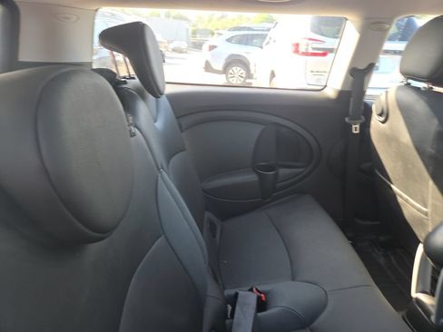 Used 2010 MINI Cooper Clubman Hardtop FWD image 10