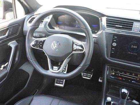 Used 2023 Volkswagen Tiguan SE R-Line AWD/4WD image 37
