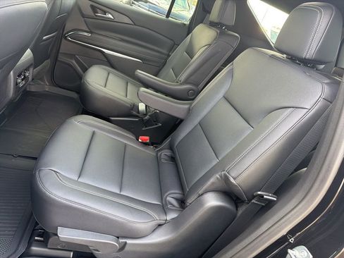 New 2026 Chevrolet Traverse LT w/ Midnight/Sport Edition image 26