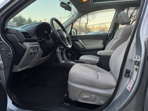 Used 2014 Subaru Forester 2.5i Premium w/ All-Weather Package image 11