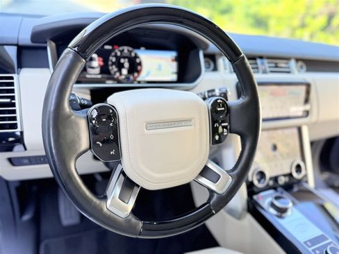 Used 2018 Land Rover Range Rover HSE AWD/4WD image 7