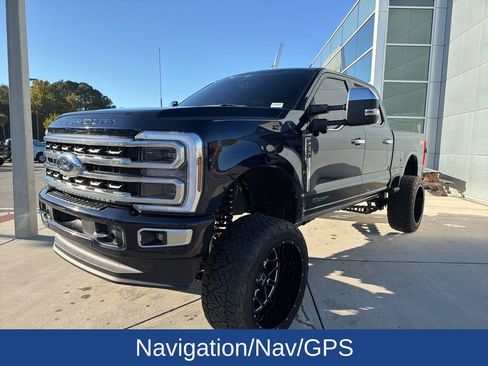 Certified 2024 Ford F250 Platinum w/ FX4 Off-Road Package image 4