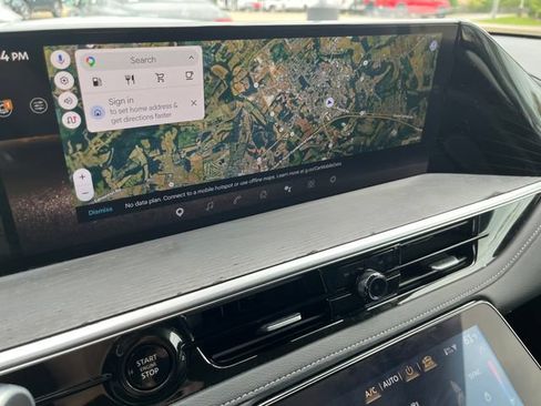 Used 2025 INFINITI QX80 Sensory AWD/4WD image 22