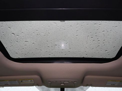 Used 2016 Nissan Murano Platinum w/ Platinum Technology Package image 12