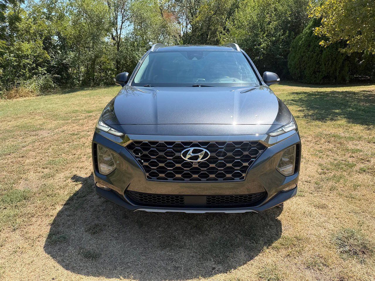 Used 2020 Hyundai Santa Fe Limited FWD image 2