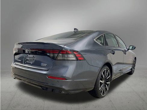 New 2026 Honda Accord Touring image 5
