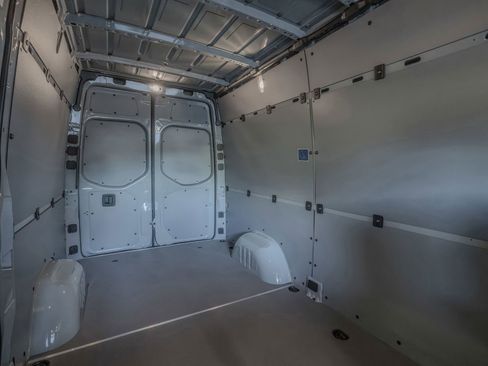 New 2025 Mercedes-Benz Sprinter 2500 image 30