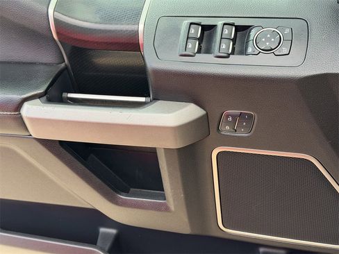 Used 2017 Ford F150 Raptor w/ Equipment Group 802A Luxury image 26