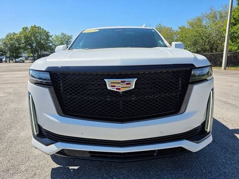 Used 2021 Cadillac Escalade Sport Platinum image 8