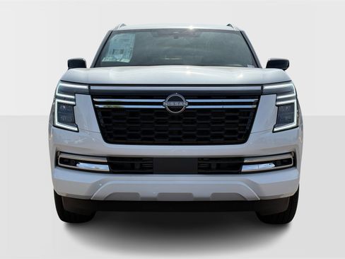 New 2026 Nissan Armada SL w/ Captain's Chari Seat Package image 9