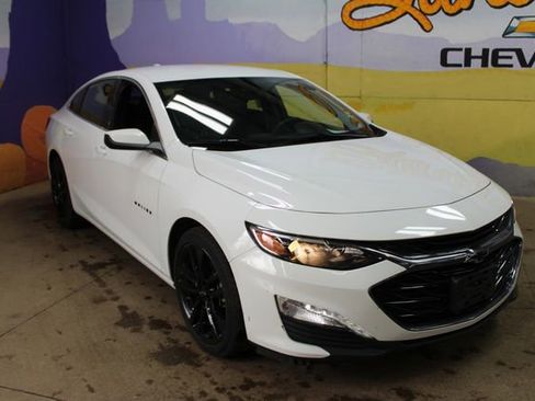 Used 2024 Chevrolet Malibu LT w/ Sport Edition FWD image 4