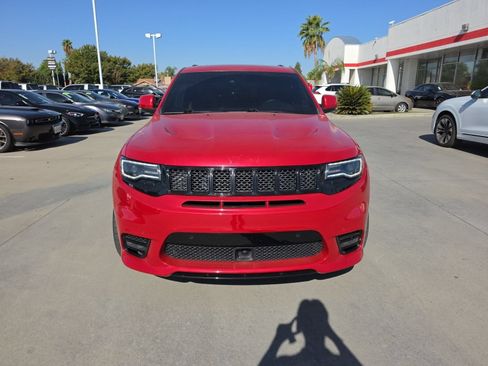 Used 2018 Jeep Grand Cherokee SRT AWD/4WD image 2