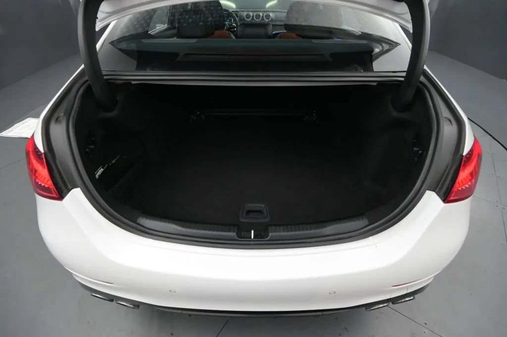 Used 2023 Mercedes-Benz C 43 AMG 4MATIC Sedan image 50
