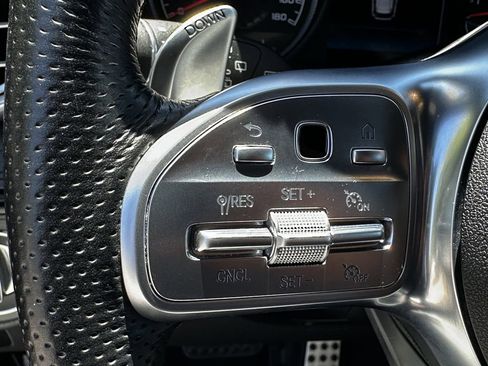 Certified 2021 Mercedes-Benz GLC 43 AMG 4MATIC image 28
