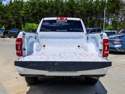 Used 2024 RAM 2500 Laramie AWD/4WD image 11